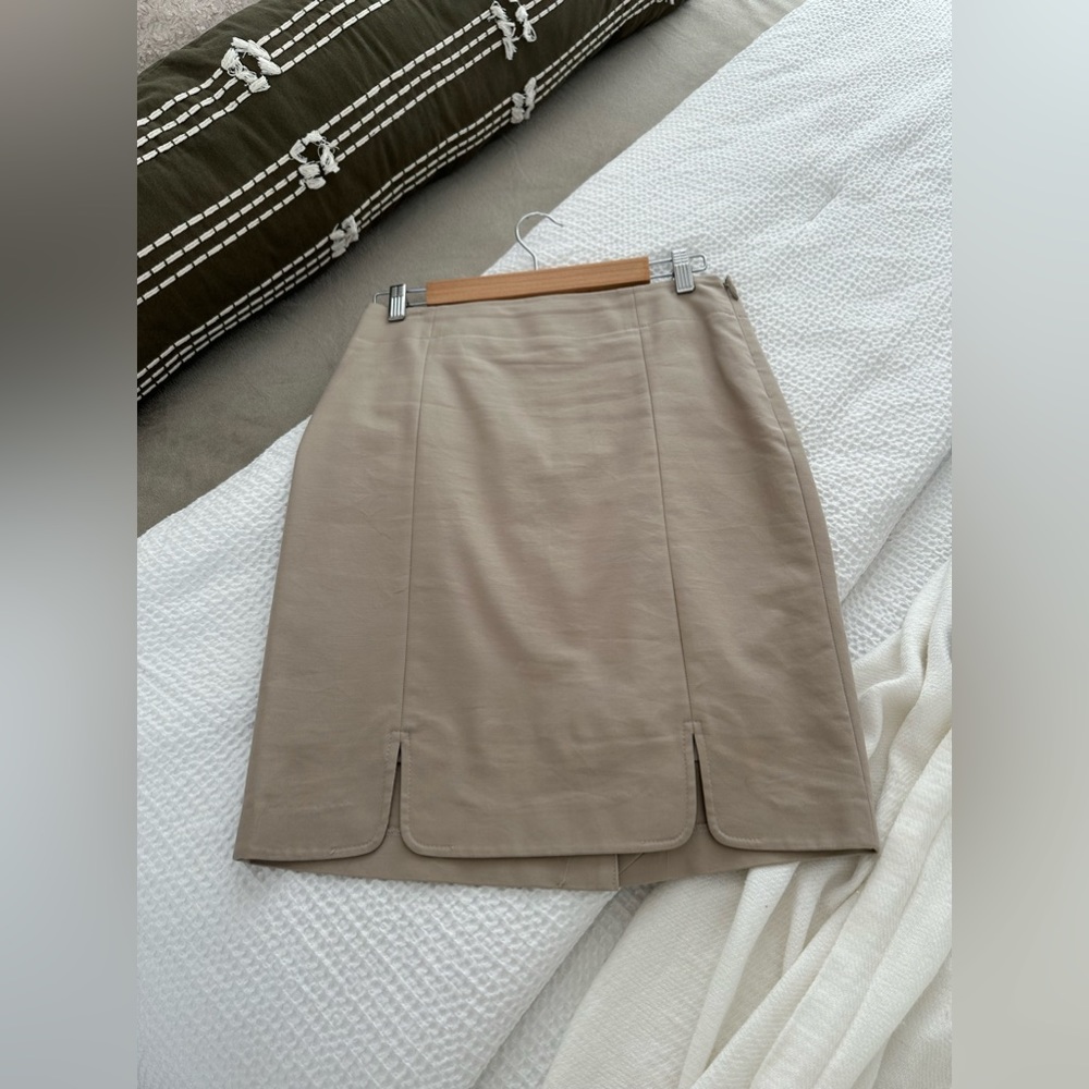 *SOLD* The Limited - Pencil Skirt